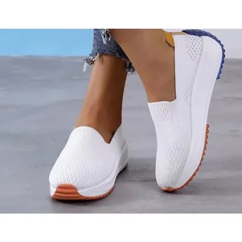 Дамски маратонки, окото однотонная дишащи обувки на платформа, Новост 2023 г., Летните модни обувки, обувки за жени