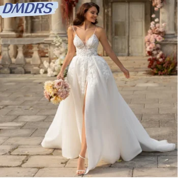 Секси рокля с V-образно деколте и отворен гръб за булката, Класическата сватбена рокля с апликации, Елегантна Дълга сватбена рокля трапецовидна форма с тънки спагети презрамки